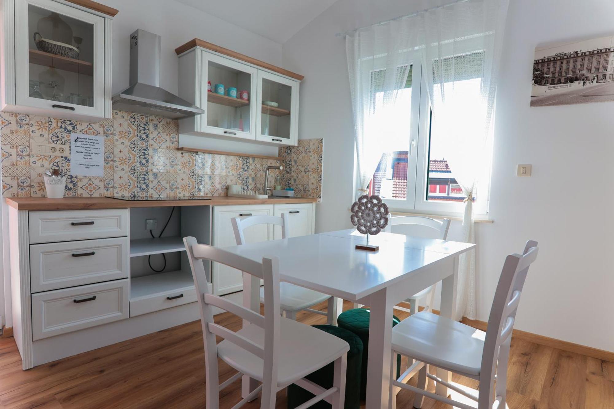 Aparthotel Asteria